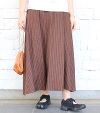 50%OFF！リネンストライプタックロングスカート《セール商品につき返品不可》
