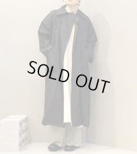タックオーバートレンチコート　Tuck Over Trenchcoat
