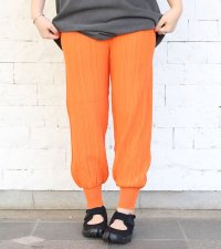 40%OFF！タックニットパンツ　TUCK KNIT PANTS《セール商品につき返品不可》