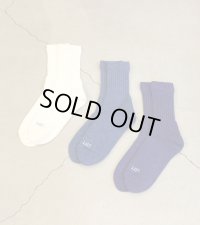 B socks
