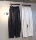 ジャガードストライプトラウザー　Jacquard Stripe Trousers