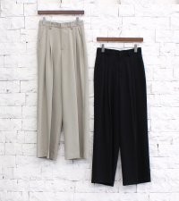 タックワイドトラウザーズ　Tuck Wide Trousers