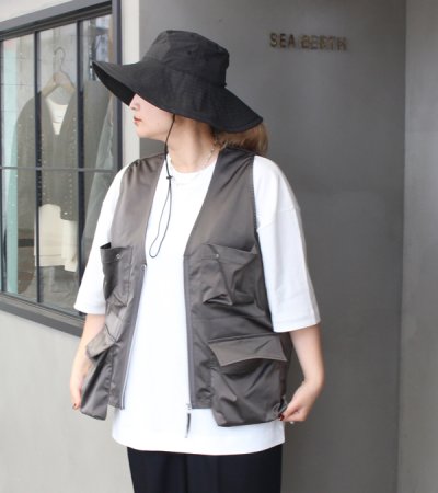 画像1: サテンポケットベスト　Satin Pocket Vest
