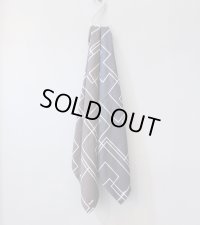 ジオメトリックプリントスカーフ　Geometric Print Scarf