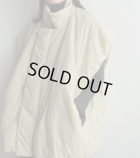 ボリュームオーバーベスト　Volume Over Vest