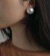 画像8: ビッグパールイヤリング　Big Pearl Earring (8)