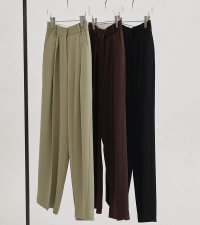 タックワイドトラウザーズ　Tuck Wide Trousers