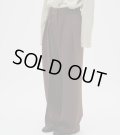タックワイドトラウザーズ　Tuck Wide Trousers