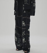 エンブロイダリーパッチワークトラウザーズ　Embroidery Patchwork Trousers