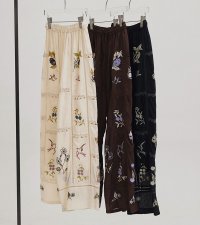 エンブロイダリーパッチワークトラウザーズ　Embroidery Patchwork Trousers