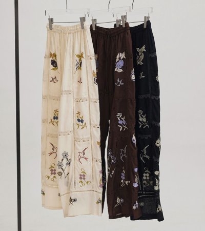 画像1: エンブロイダリーパッチワークトラウザーズ　Embroidery Patchwork Trousers