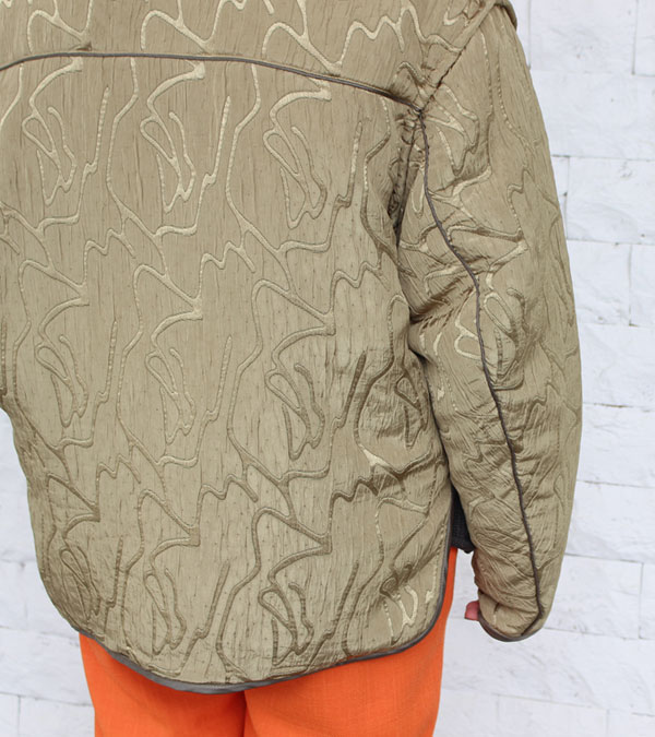 予約販売につき代引不可 ジャガードパイピングブルゾン Jacquard