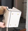 画像13: 30%OFF！2wayレザースクエアショルダーバッグ《セール商品につき返品不可》