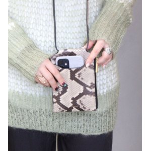 画像: 30%OFF！PITONE スマートフォンショルダー《セール商品につき返品不可》