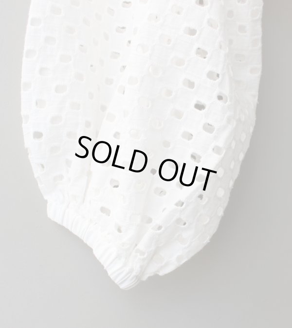 画像12: ボリュームカットワークブラウス　Volume Cutwork Blouse