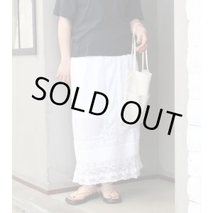 画像: 20%OFF！タックレーススカート　Tuck Lace Skirt《セール商品につき返品不可》