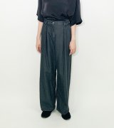 画像:  タックワイドデニムパンツ