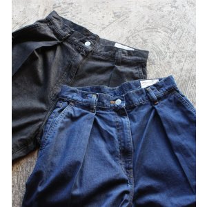 画像:  タックワイドデニムパンツ