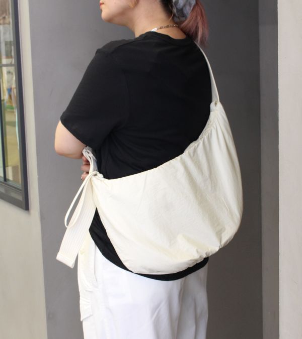 Todayful ギャザーショルダーバッグ　黒 TODAYFUL ギャザーショルダーバッグ ブラック TODAYFUL(トゥデイフル