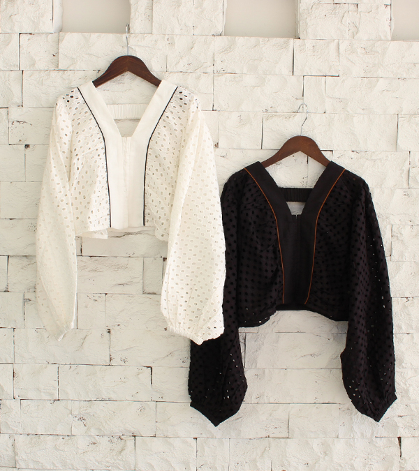 画像1: ボリュームカットワークブラウス　Volume Cutwork Blouse