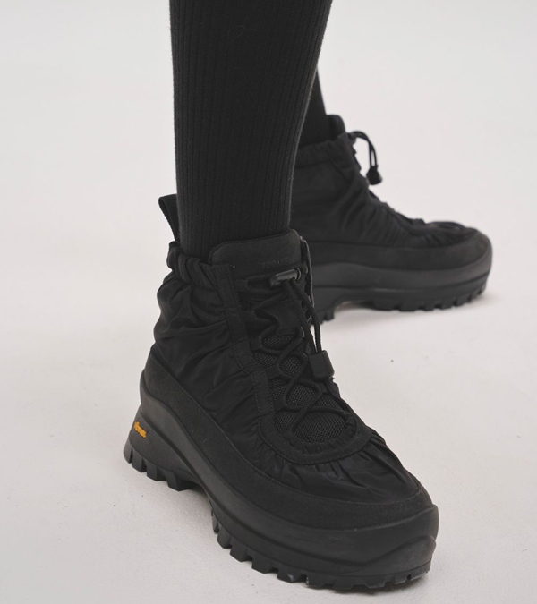 ビムラムソールドローストリングスニーカー Vibramsole