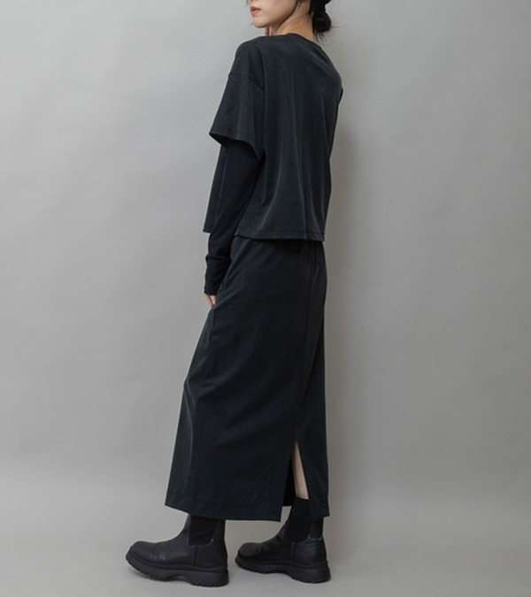 画像4: サテンジャージータイトスカート