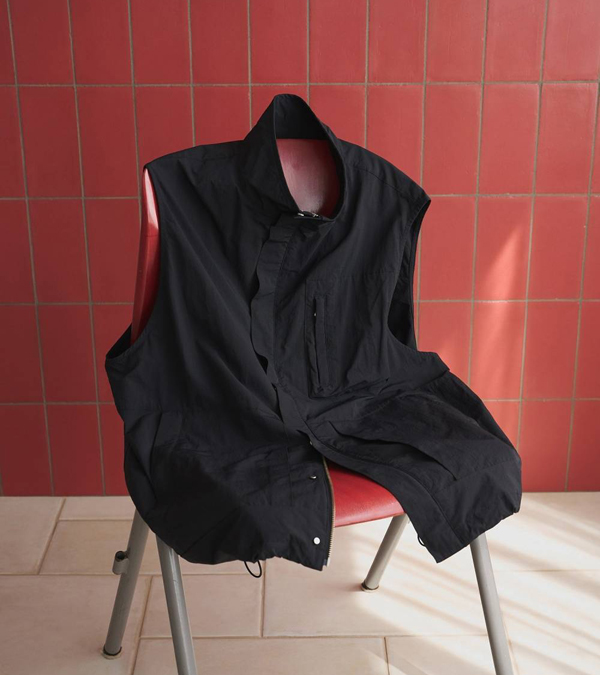 画像1: スタンドカラーポケットベスト　Standcollar Pocket Vest